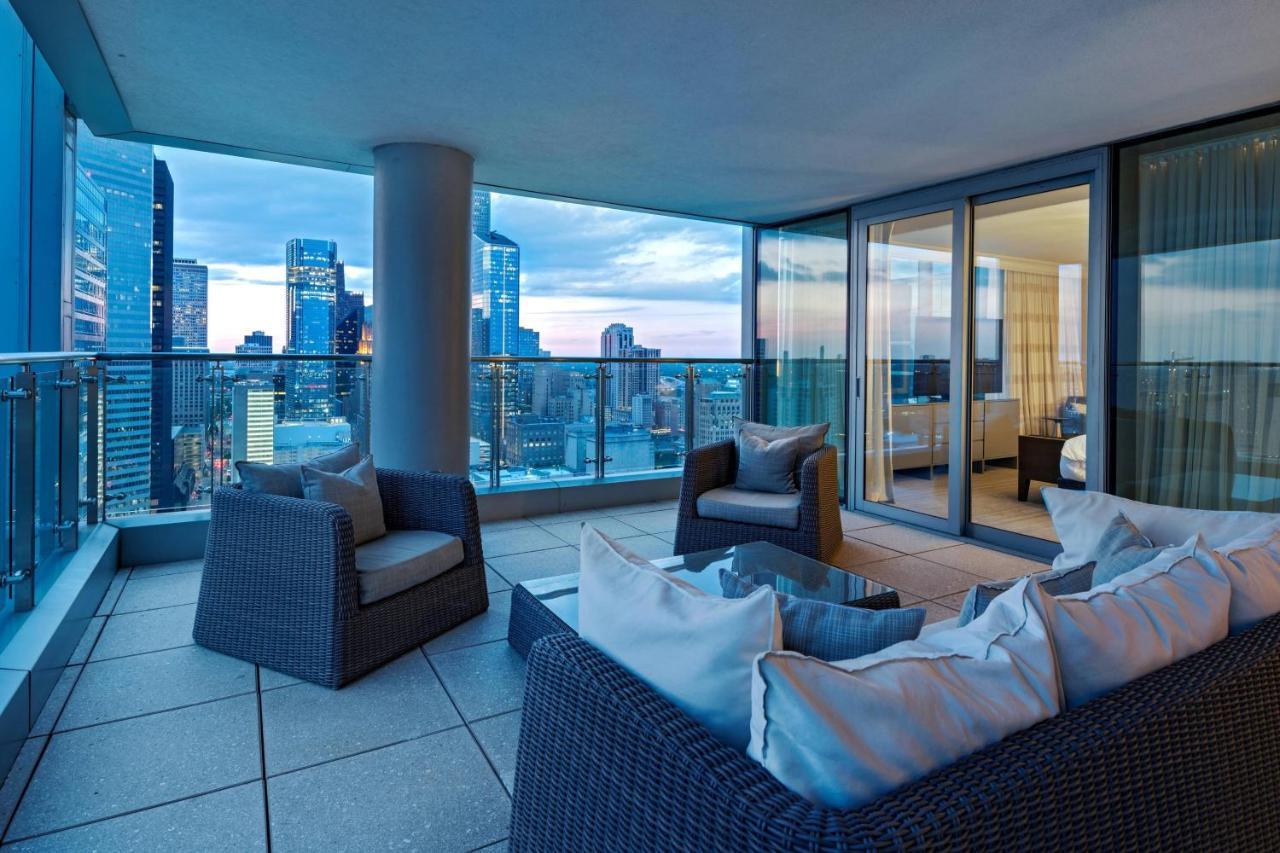 Marriott Marquis Houston Hotel Exterior foto